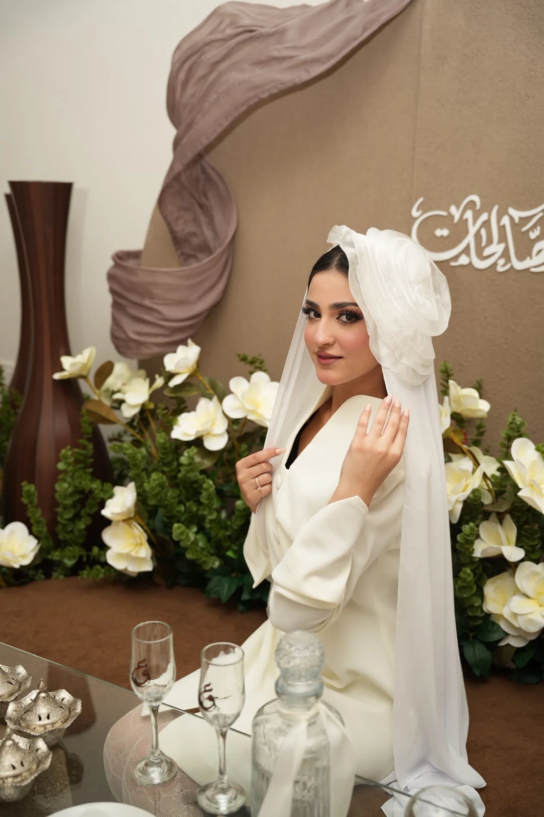 شال العقد